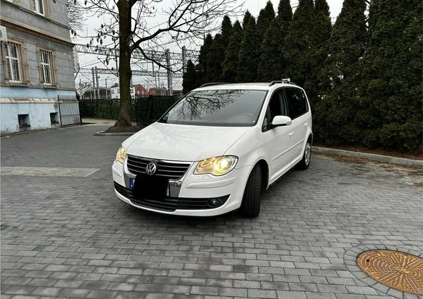 gliwice Volkswagen Touran cena 15500 przebieg: 356000, rok produkcji 2007 z Gliwice